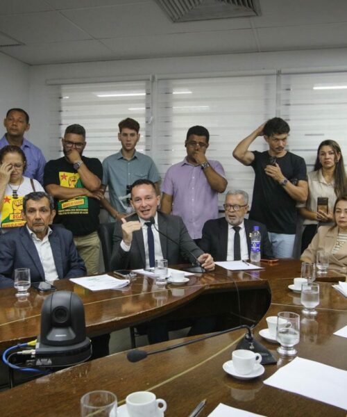 Comissão de Saúde debate reforma do Hospital de Feijó em reunião na Aleac