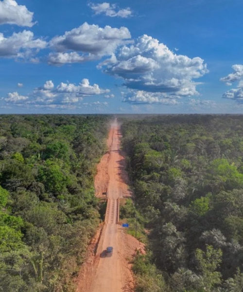 Observatório do Clima aciona Justiça contra obras da BR-319 e amplia disputa sobre infraestrutura na Amazônia