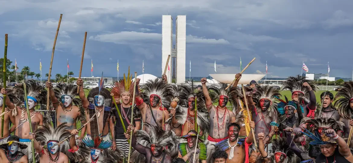Indígenas propõem ao Itamaraty criação de áreas livres de petróleo e gás no Brasil