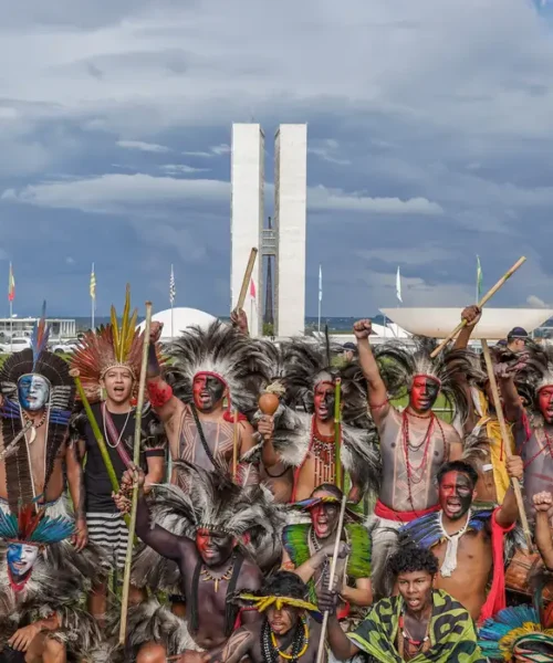 Indígenas propõem ao Itamaraty criação de áreas livres de petróleo e gás no Brasil