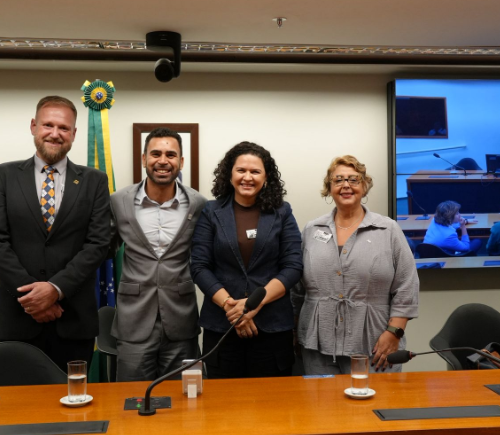 Rio Branco apresenta avanços na agenda climática e amplia articulação por cidades resilientes
