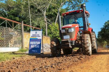 Prefeito de Rio Branco acompanha obras de recuperação viária no Ramal das Cooperativas