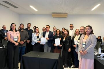 Ipaam firma acordo para integrar gestão das águas e reforça cooperação entre estados da Amazônia Legal
