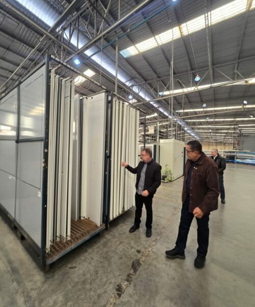 Prefeitura de Rio Branco avalia tecnologia modular para habitação e resposta a enchentes
