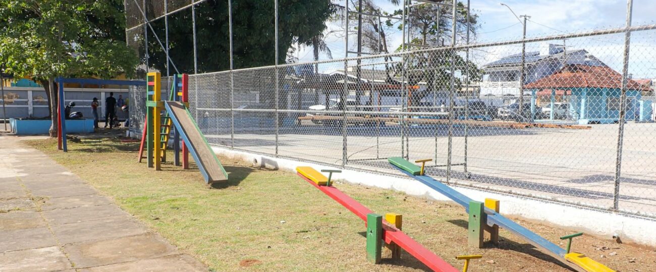 Revitalização da quadra da Habitasa avança e reforça investimentos em esporte e lazer em Rio Branco