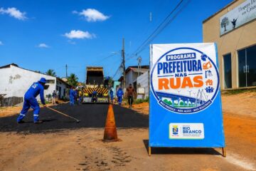 Prefeitura intensifica recuperação de ruas e avança com recapeamento no bairro Vitória