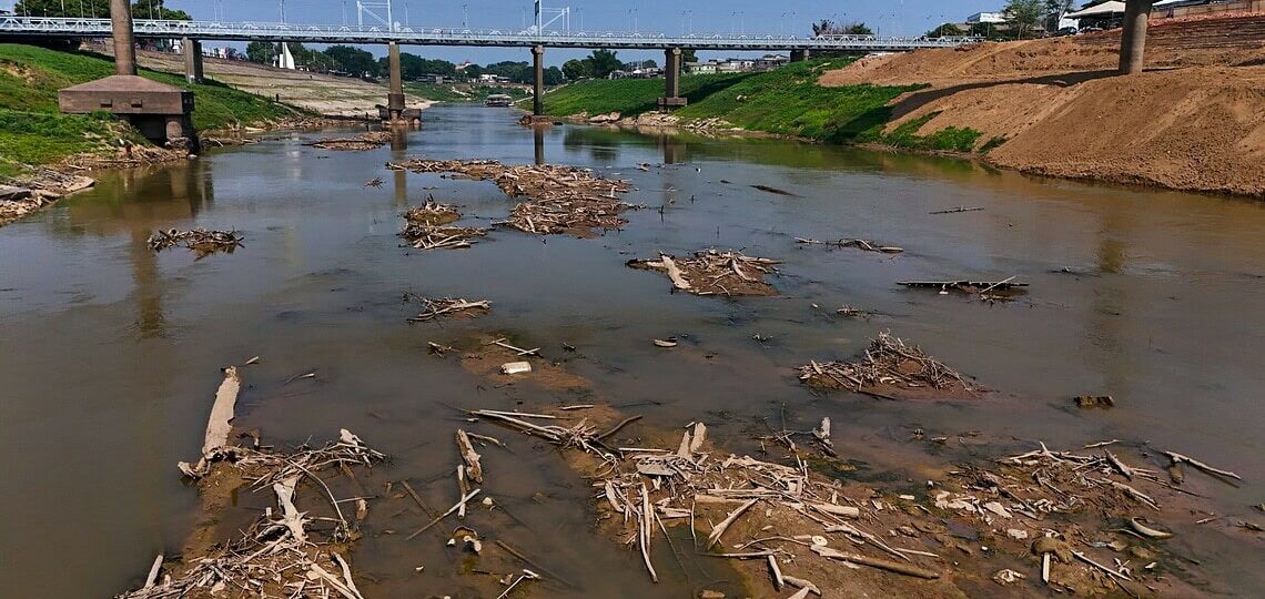 Rio Acre cai abaixo de dois metros e atinge menor nível de 2026 em Rio Branco
