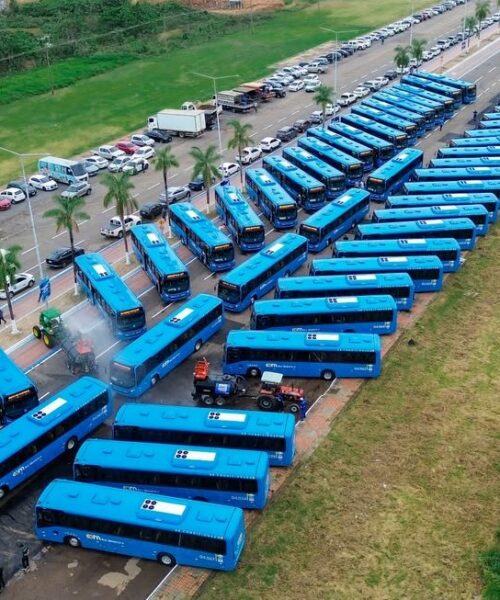 Rio Branco apresenta nova frota e terá 110 ônibus em circulação a partir desta sexta-feira