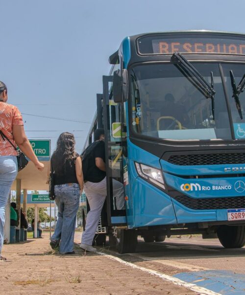 Prefeitura de Rio Branco assegura ônibus gratuitos no segundo turno das eleições